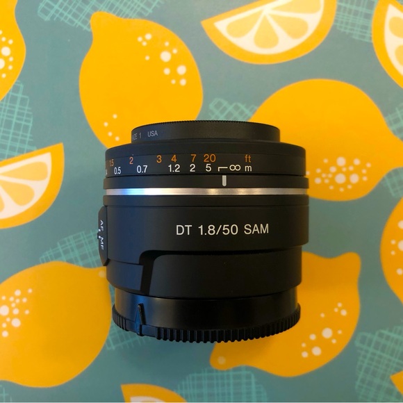 Sony Alpha 330 (Sony A330) kit with 2 lenses - Picture 11 of 13